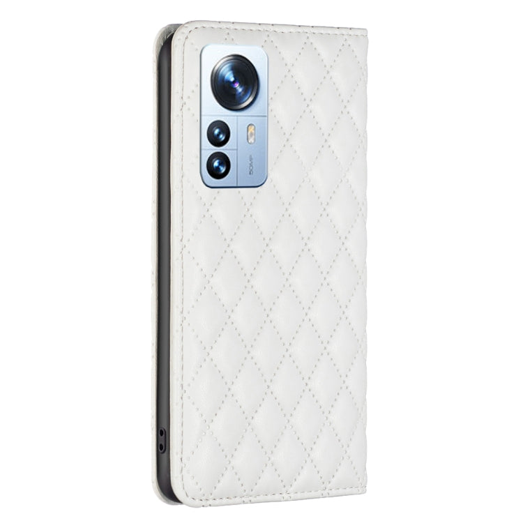 For Xiaomi 12 Pro Diamond Lattice Magnetic Leather Flip Phone Case