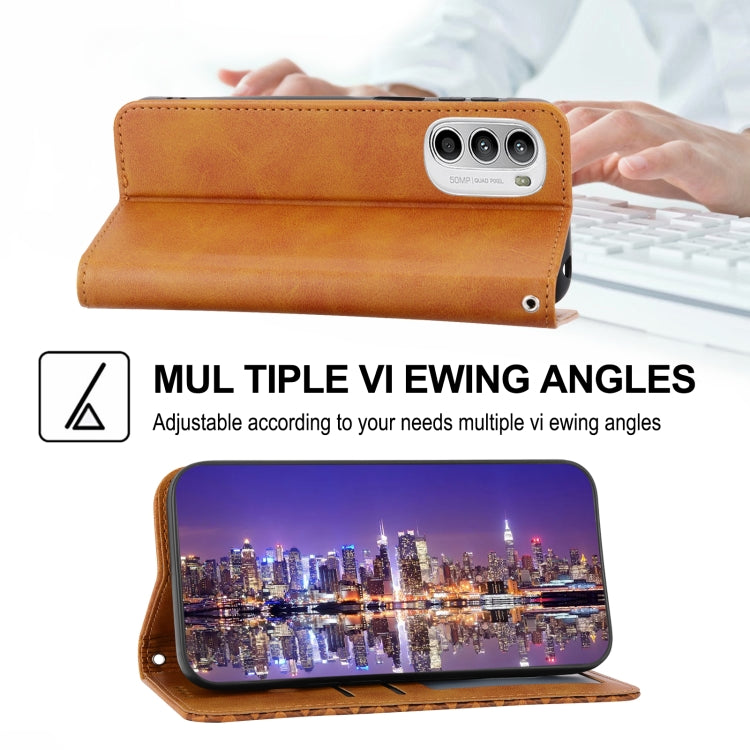 For Motorola Moto G22 4G/E32s Cubic Grid Calf Texture Magnetic Closure Leather Phone Case