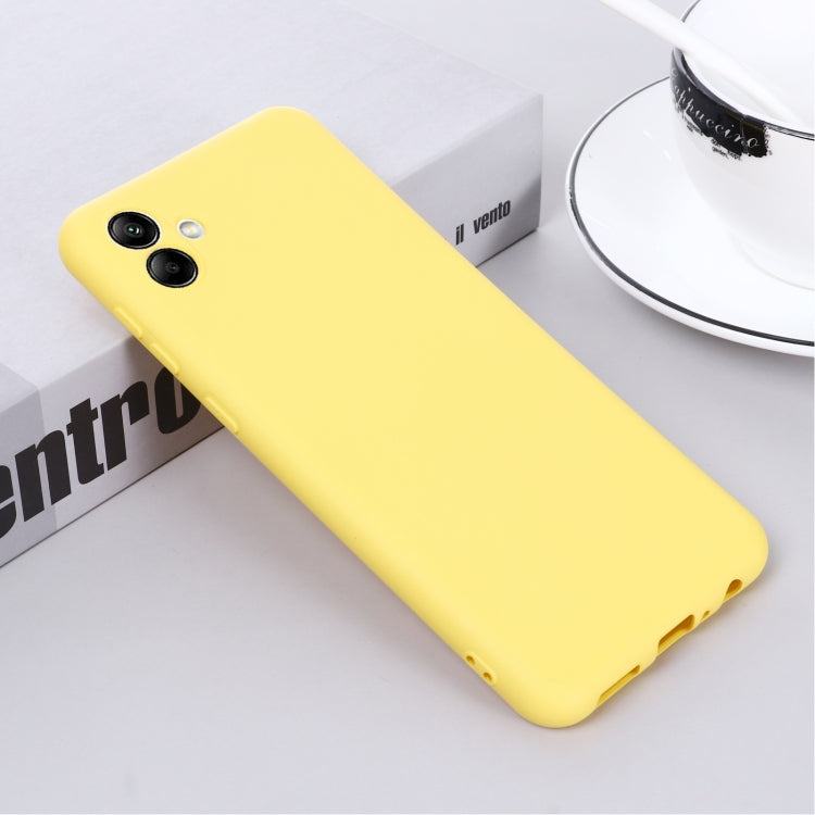 For Samsung Galaxy A04 Solid Color Liquid Silicone Dropproof Full Coverage Protective Case
