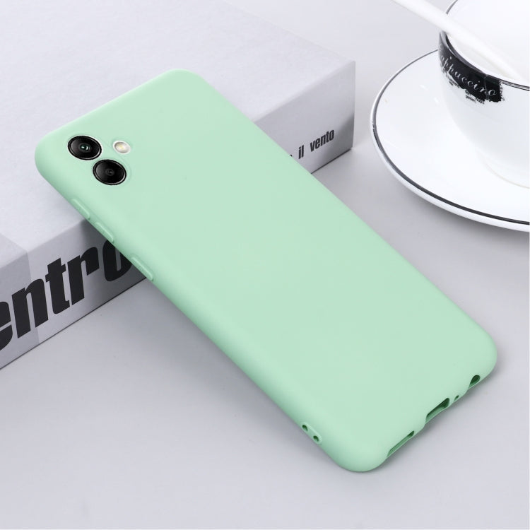 For Samsung Galaxy A04 Solid Color Liquid Silicone Dropproof Full Coverage Protective Case