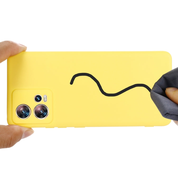 For Motorola Edge 30 Fusion / S30 Pro Pure Color Liquid Silicone Shockproof Phone Case