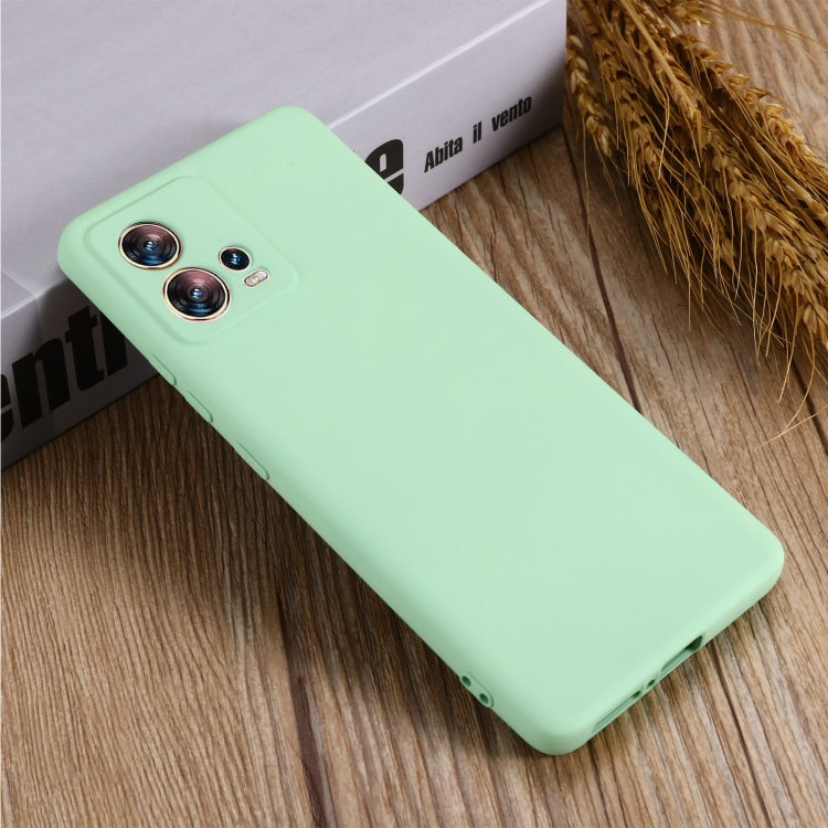 For Motorola Edge 30 Fusion / S30 Pro Pure Color Liquid Silicone Shockproof Phone Case