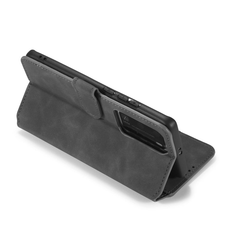 For Huawei P40 Pro DG.MING Retro Oil Side Horizontal Flip Case with Holder & Card Slots & Wallet