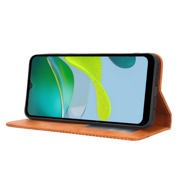 For Motorola Moto E13 4G Magnetic Buckle Retro Texture Leather Phone Case