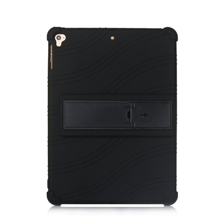 For iPad 6 (9.7 Universal) Tablet PC Silicone Protective Case with Invisible Bracket