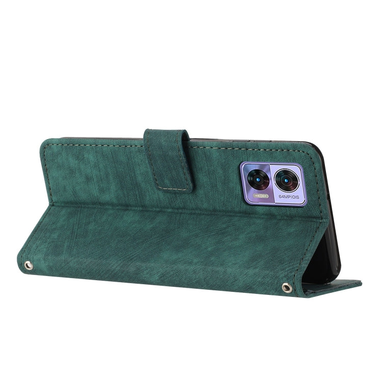 For Motorola Edge 30 Neo / 30 Lite Skin Feel Stripe Pattern Leather Phone Case with Lanyard