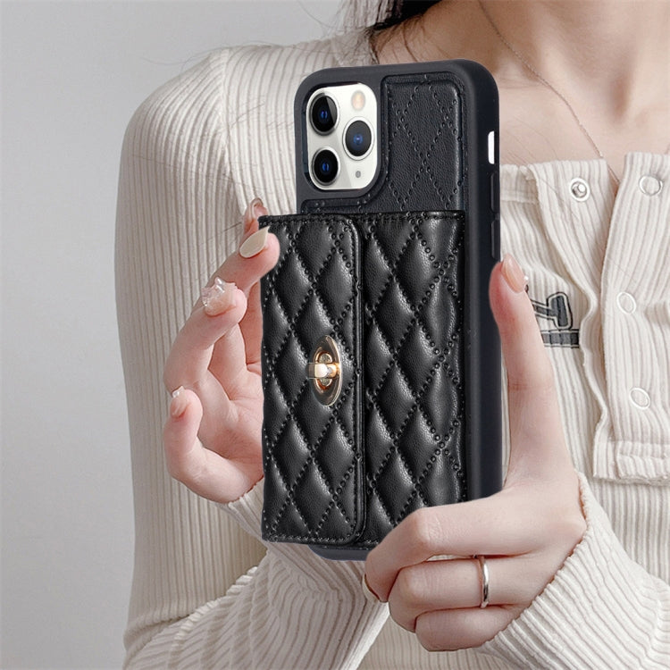 For iPhone 11 Pro Max Horizontal Metal Buckle Wallet Rhombic Leather Phone Case