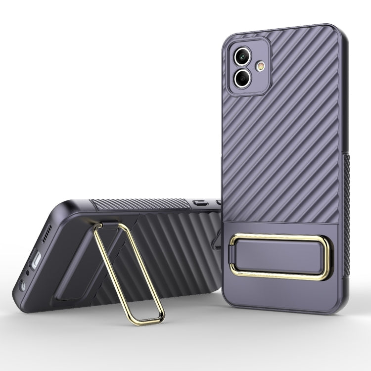 For Samsung Galaxy A04 Wavy Textured Phone Case