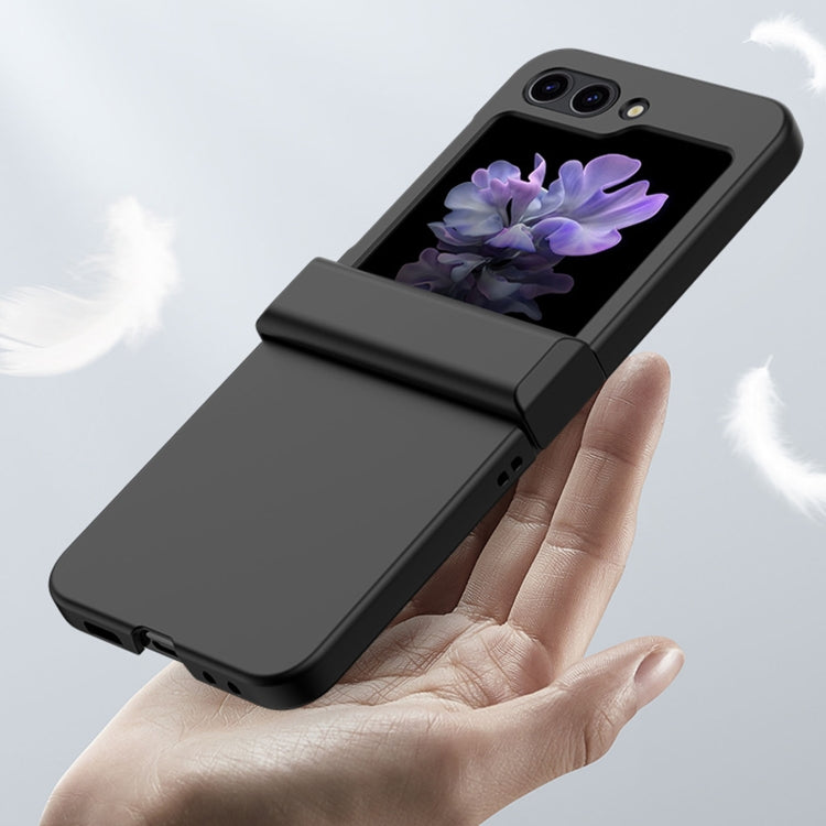 For Samsung Galaxy Z Flip6 / Flip7 FE Skin Feel PC Phone Case with Hinge