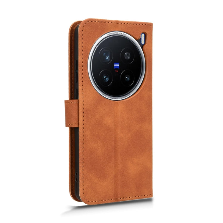 For vivo X200 Pro 5G Skin Feel Magnetic Flip Leather Phone Case