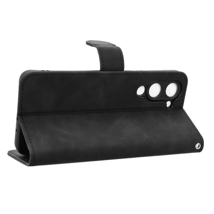 For vivo Y04 4G Skin Feel Magnetic Flip Leather Phone Case