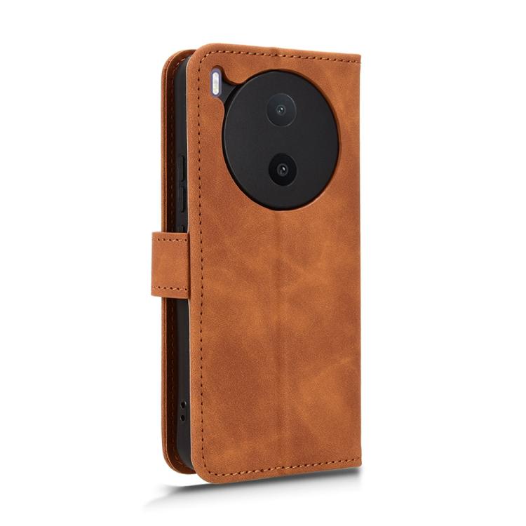 For vivo Y600 Pro 5G Skin Feel Magnetic Flip Leather Phone Case