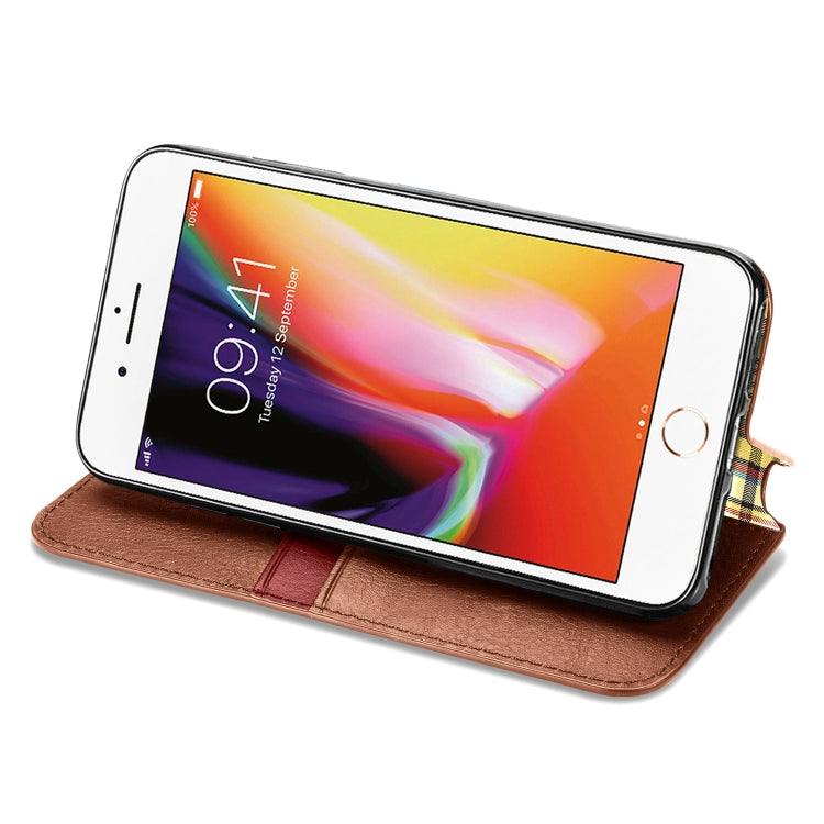 For iPhone SE 2022 / SE 2020 / 8 / 7 Cubic Grid Pressed Horizontal Flip Magnetic Leather Case with Holder & Card Slots & Wallet