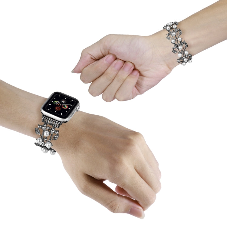 Four-leaf Bead Metal Watch Band For Apple Watch Series 10 46mm