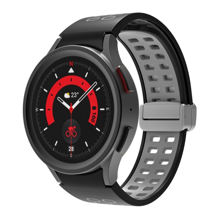 For Samsung Galaxy Watch5 Double-row Hole Folding Buckle Silicone Watch Band