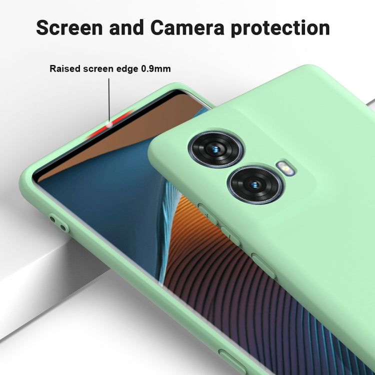 For Motorola Moto G85 Solid Color Liquid Silicone Dropproof Full Coverage Phone Case