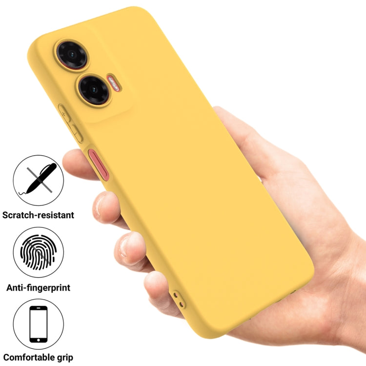 For Motorola Moto G35 Solid Color Liquid Silicone Dropproof Full Coverage Phone Case