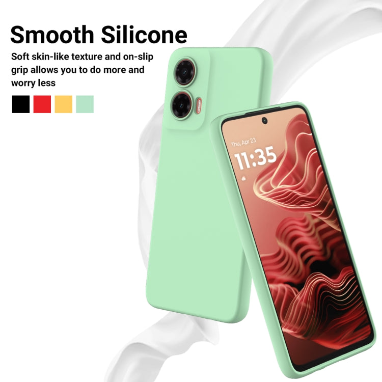 For Motorola Moto G35 Solid Color Liquid Silicone Dropproof Full Coverage Phone Case