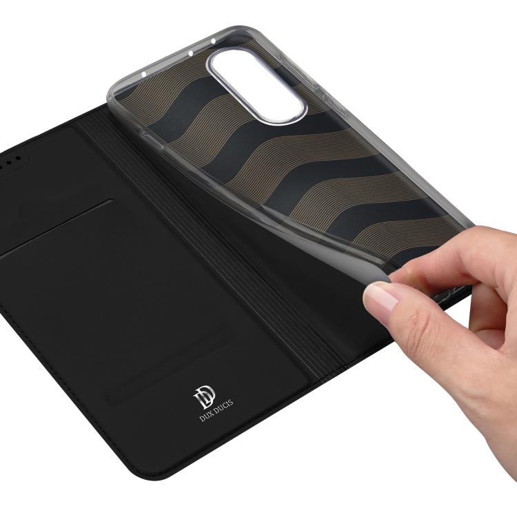 For OnePlus Nord 5 5G / Ace 5 Ultra DUX DUCIS Skin Pro Series Horizontal Flip Phone Leather Case
