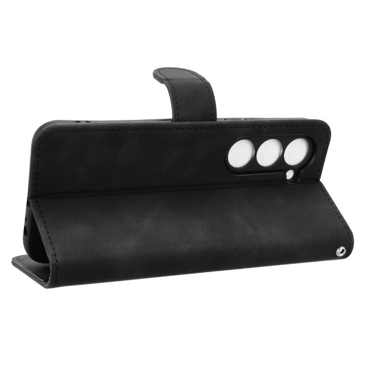 For Tecno Spark 40 Pro 4G Skin Feel Magnetic Flip Leather Phone Case