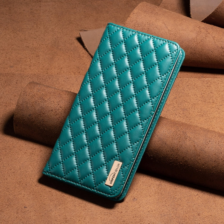 For iPhone 16 Pro Diamond Lattice Magnetic Leather Flip Phone Case