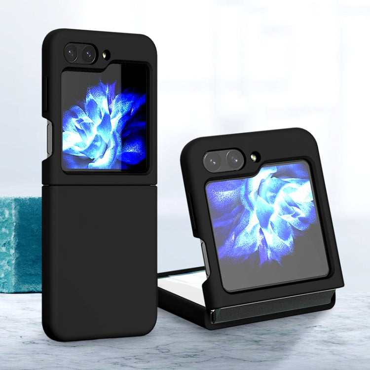 For Samsung Galaxy Z Flip6 / Flip7 FE Silicone Skin Feel Folding Phone Case