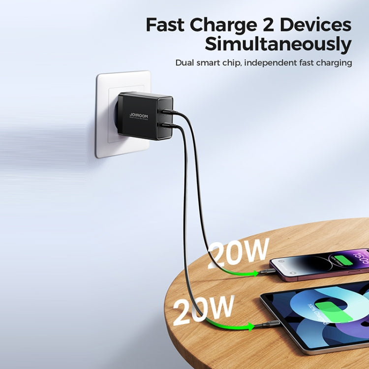 JOYROOM TCF09 40W Dual USB-C / Type-C 2PD Mini Intelligent Fast Charger