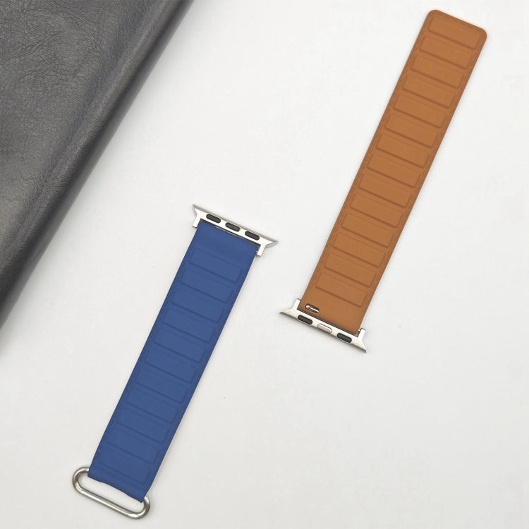 For Apple Watch Series 10 46mm Reverse Buckle Magnetic Silicone Watch Band