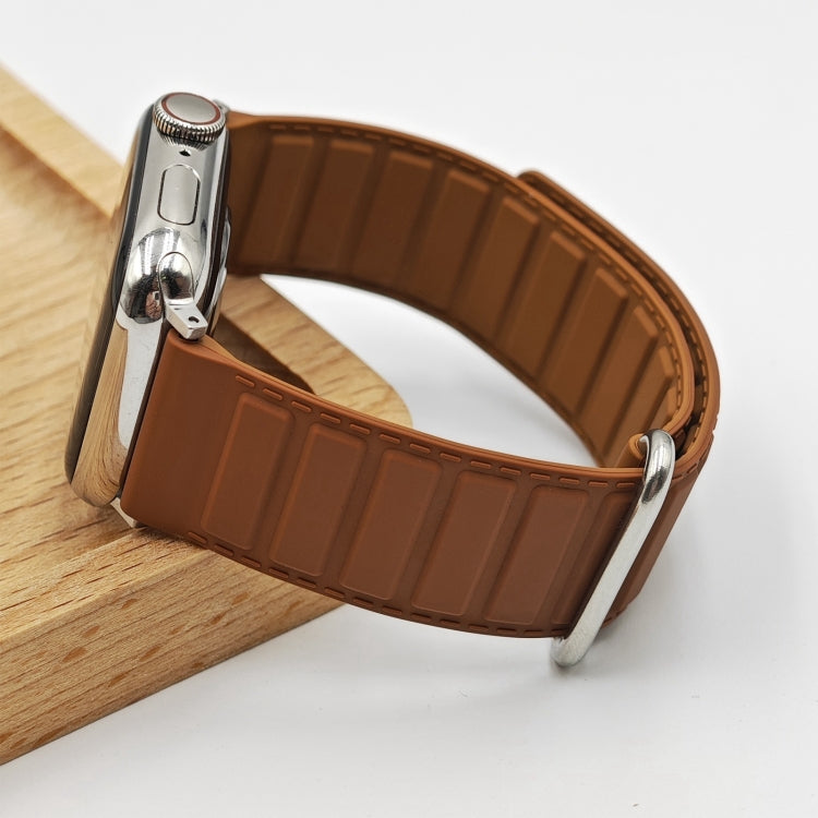 For Apple Watch Series 10 42mm Reverse Buckle Magnetic Silicone Watch Band