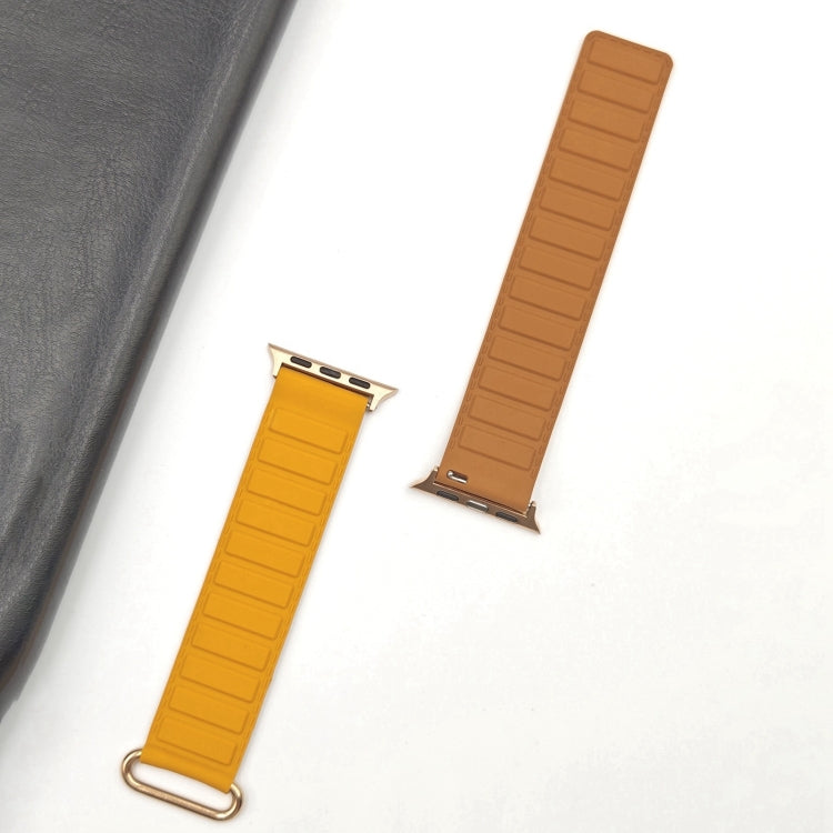 For Apple Watch Series 10 42mm Reverse Buckle Magnetic Silicone Watch Band
