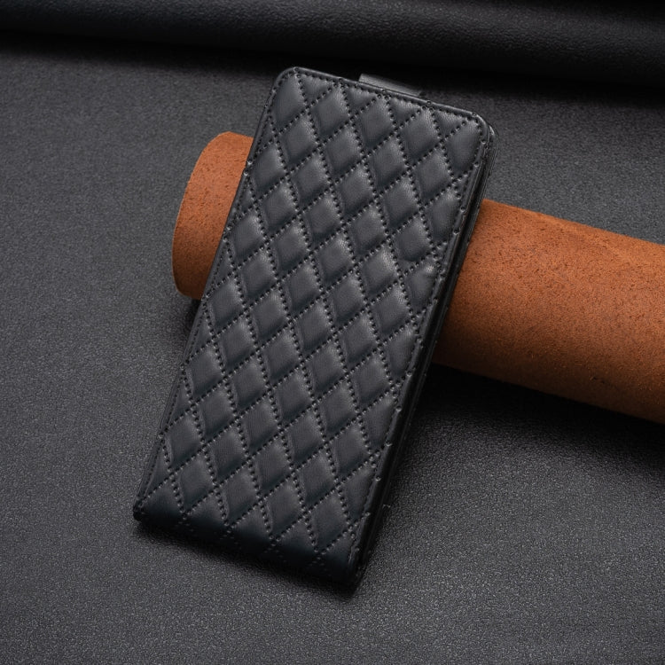 For iPhone 16 Plus Diamond Lattice Vertical Flip Leather Phone Case