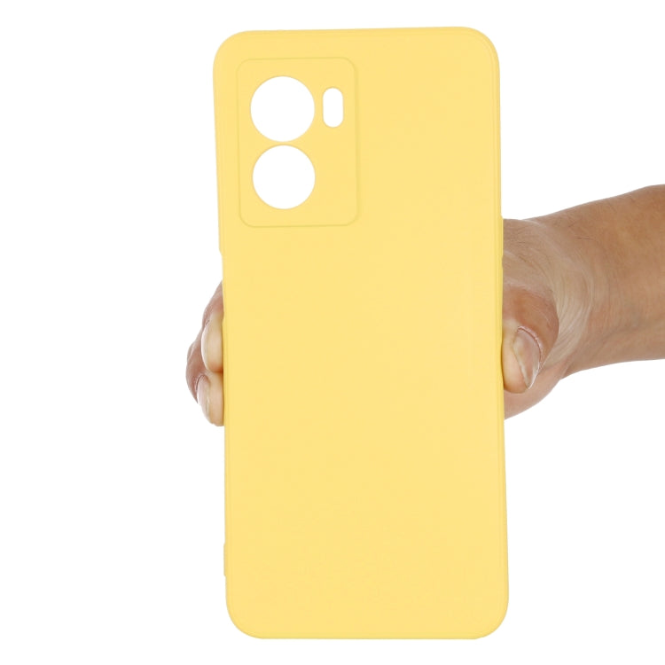 For OnePlus Nord N300 Solid Color Liquid Silicone Dropproof Full Coverage Phone Case