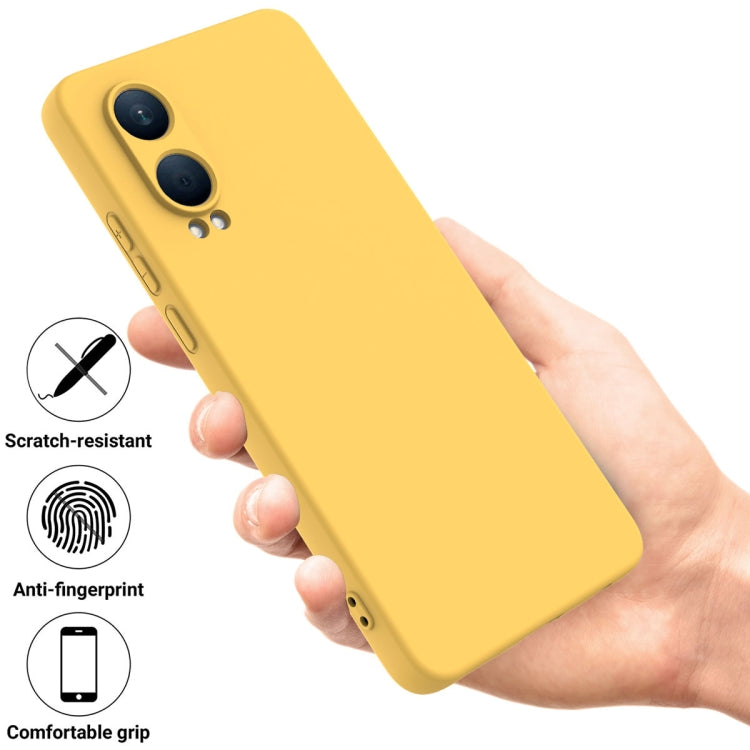 For OnePlus Nord CE4 Lite Solid Color Liquid Silicone Dropproof Full Coverage Phone Case