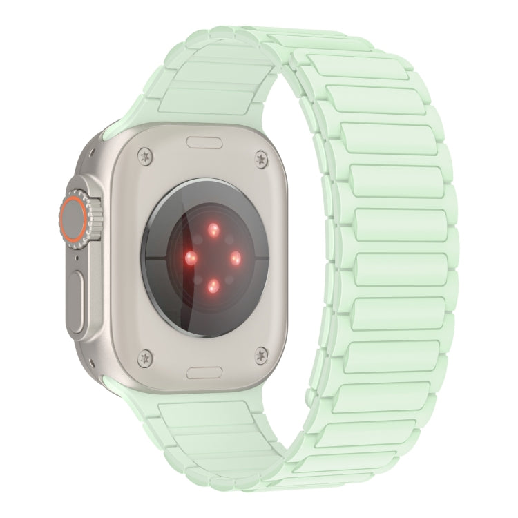 For Apple Watch 42mm Magnetic Loop Silicone Watch Band