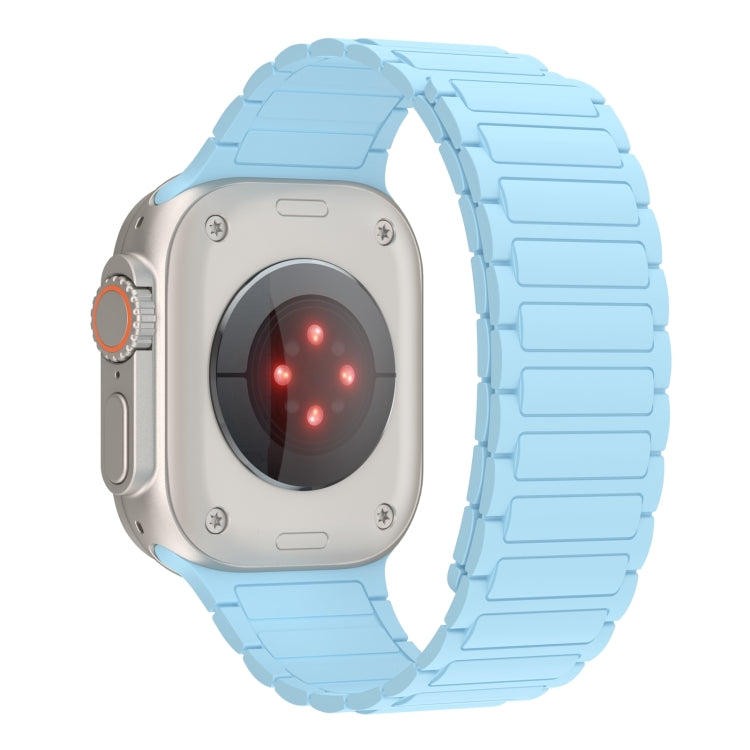 For Apple Watch Series 9 45mm Magnetic Loop Silicone Watch Band