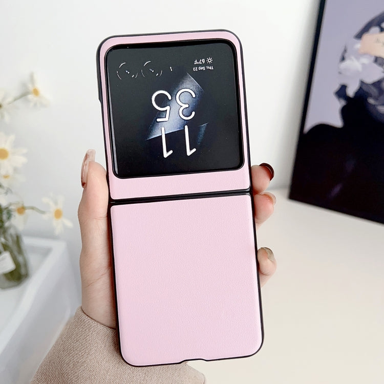 For Motorola Razr 50 Solid Color Leather Texture Phone Case