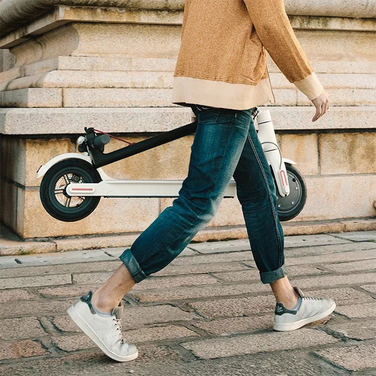 4.4A 8.5 inch Two-wheel Electric Scooter Foldable Electric Car Adult Mini Scooter with Front Light