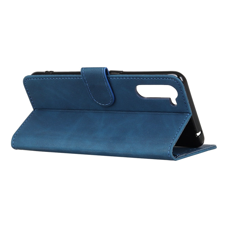 For Motorola Moto Edge KHAZNEH Retro Texture PU + TPU Horizontal Flip Leather Case with Holder & Card Slots & Wallet