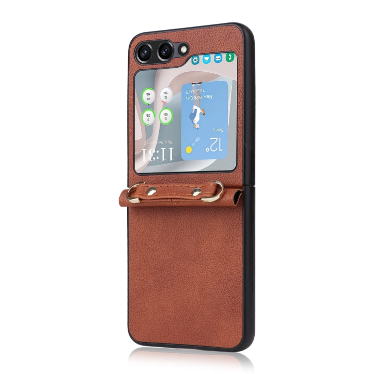 For Samsung Galaxy Z Flip5 5G Lambskin Texture Leather Phone Case with Lanyard