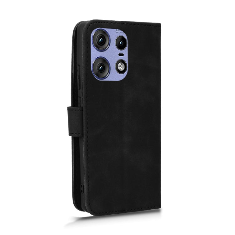 For Motorola Edge 50 Pro Skin Feel Magnetic Flip Leather Phone Case