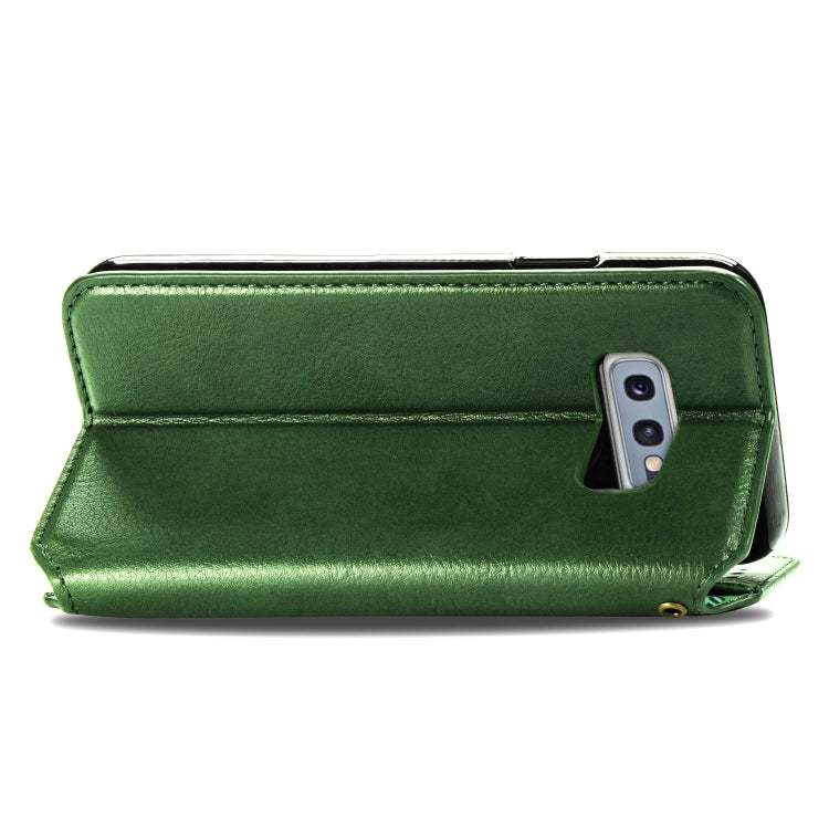 For Samsung Galaxy S10e Cubic Grid Pressed Horizontal Flip Magnetic Leather Case with Holder & Card Slots & Wallet