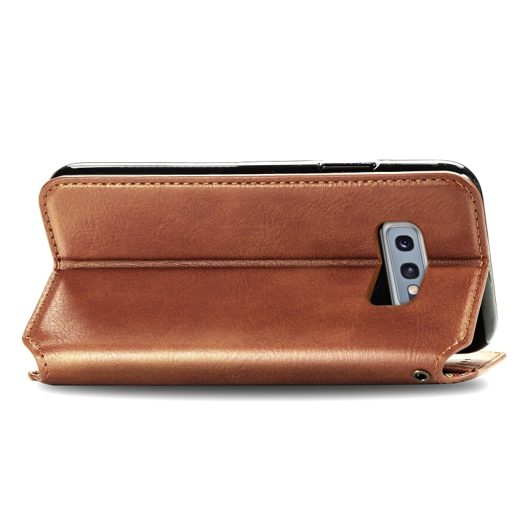For Samsung Galaxy S10e Cubic Grid Pressed Horizontal Flip Magnetic Leather Case with Holder & Card Slots & Wallet