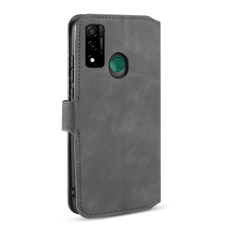For Huawei P Smart 2020 DG.MING Retro Oil Side Horizontal Flip Case