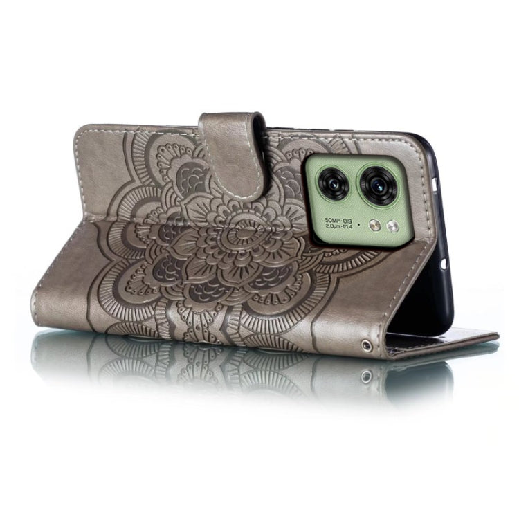 For Motorola Edge 40 Sun Mandala Embossing Pattern Phone Leather Case