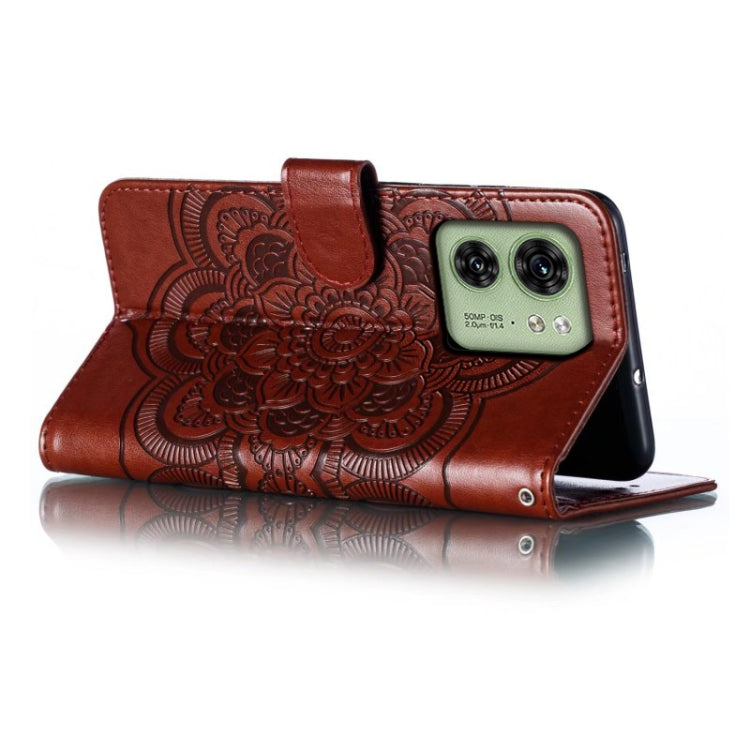 For Motorola Edge 40 Sun Mandala Embossing Pattern Phone Leather Case