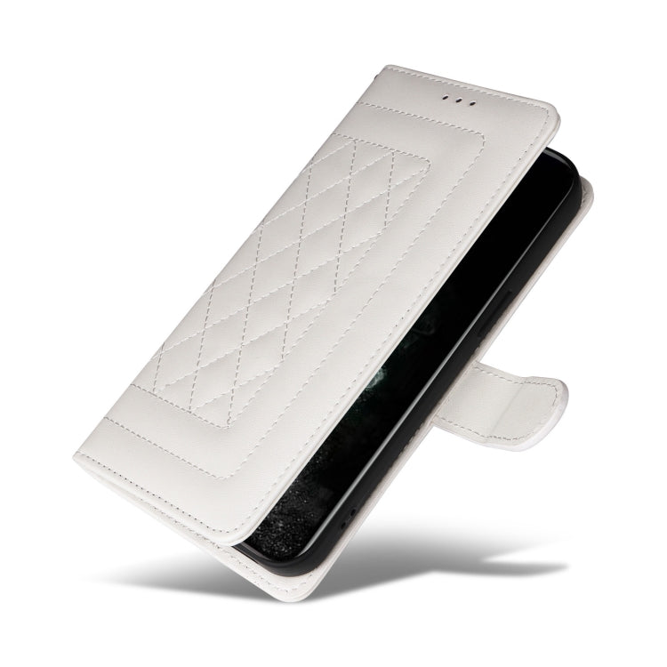 For iPhone 11 Pro Diamond Lattice Leather Flip Phone Case