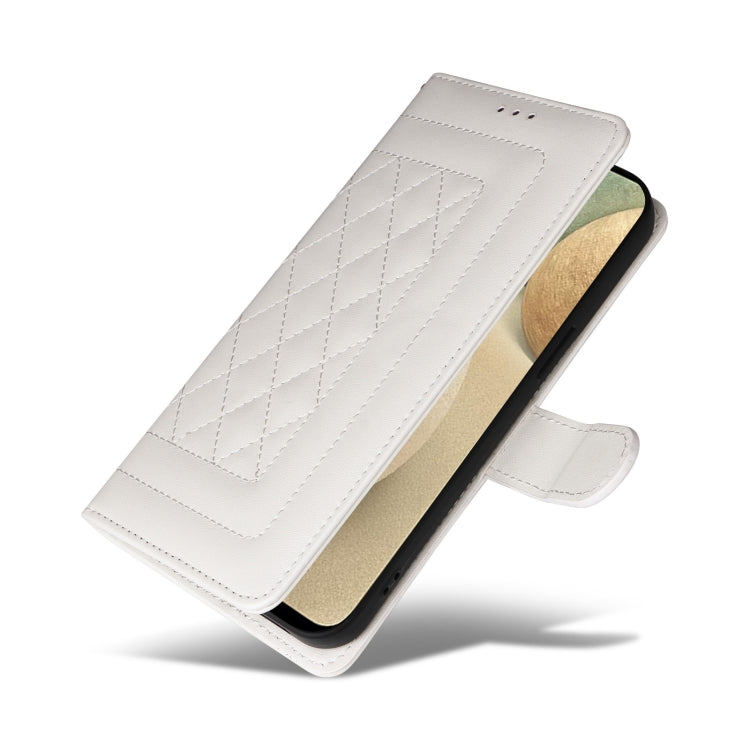For Samsung Galaxy A12 / M12 Diamond Lattice Leather Flip Phone Case