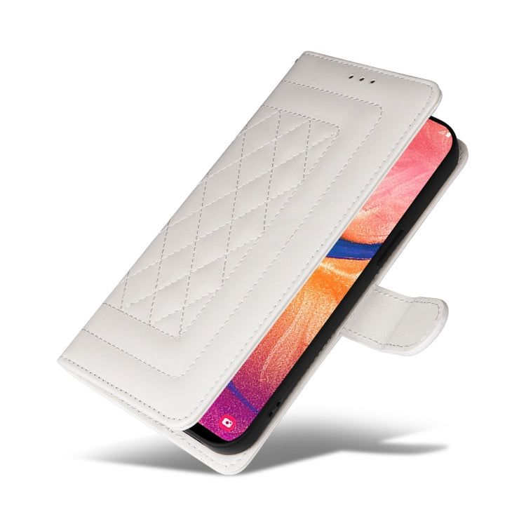 For Samsung Galaxy A20 / A30 Diamond Lattice Leather Flip Phone Case