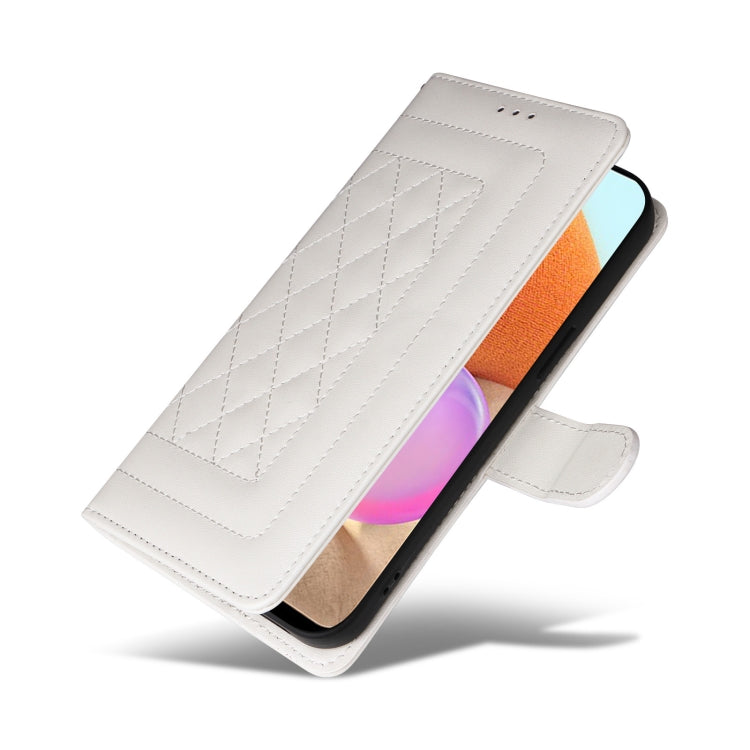 For Samsung Galaxy A32 4G Diamond Lattice Leather Flip Phone Case