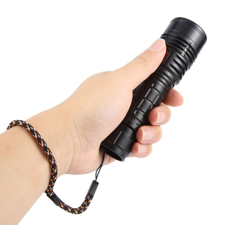 813 T40 1200LM USB Rechargeable LED Flashlight - Black